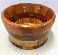 Beautiful Hand Carved Patchwork/Mosaic Grain Wooden 5" dia x 3  tall Bowl  B