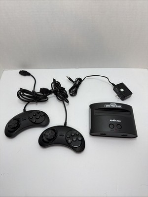 SEGA Genesis Classic Game Console Black w/ 2 Wired Controllers - tested