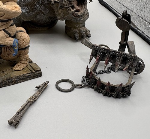 Juego McFarlane Toys Twisted Land of Oz - Se vende tal cual - Imagen 6 de 6