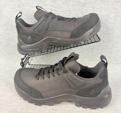 ECCO Offroad Waterproof Sneakers Mens 8.5 Black Leather Hiking Outdoors Stable