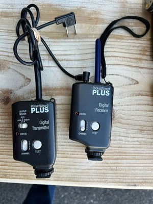 Pocket Wizard Plus Sender Receiver Set