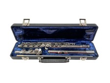 Yamaha YFL-22N Closed Hole Offset G Flute