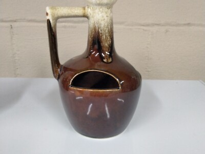 Vintage 8 1/2'' Unmarked Brown Drip Strawberry Planter Jug very cool vtg planters
