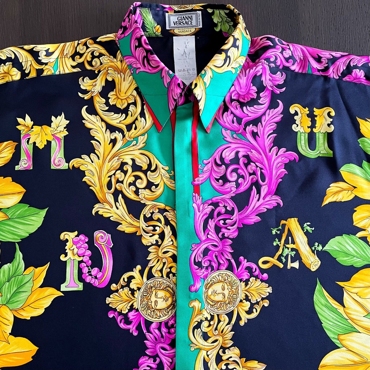 GIANNI VERSACE silk shirt Autumn Leaves print size 50 from F/W
