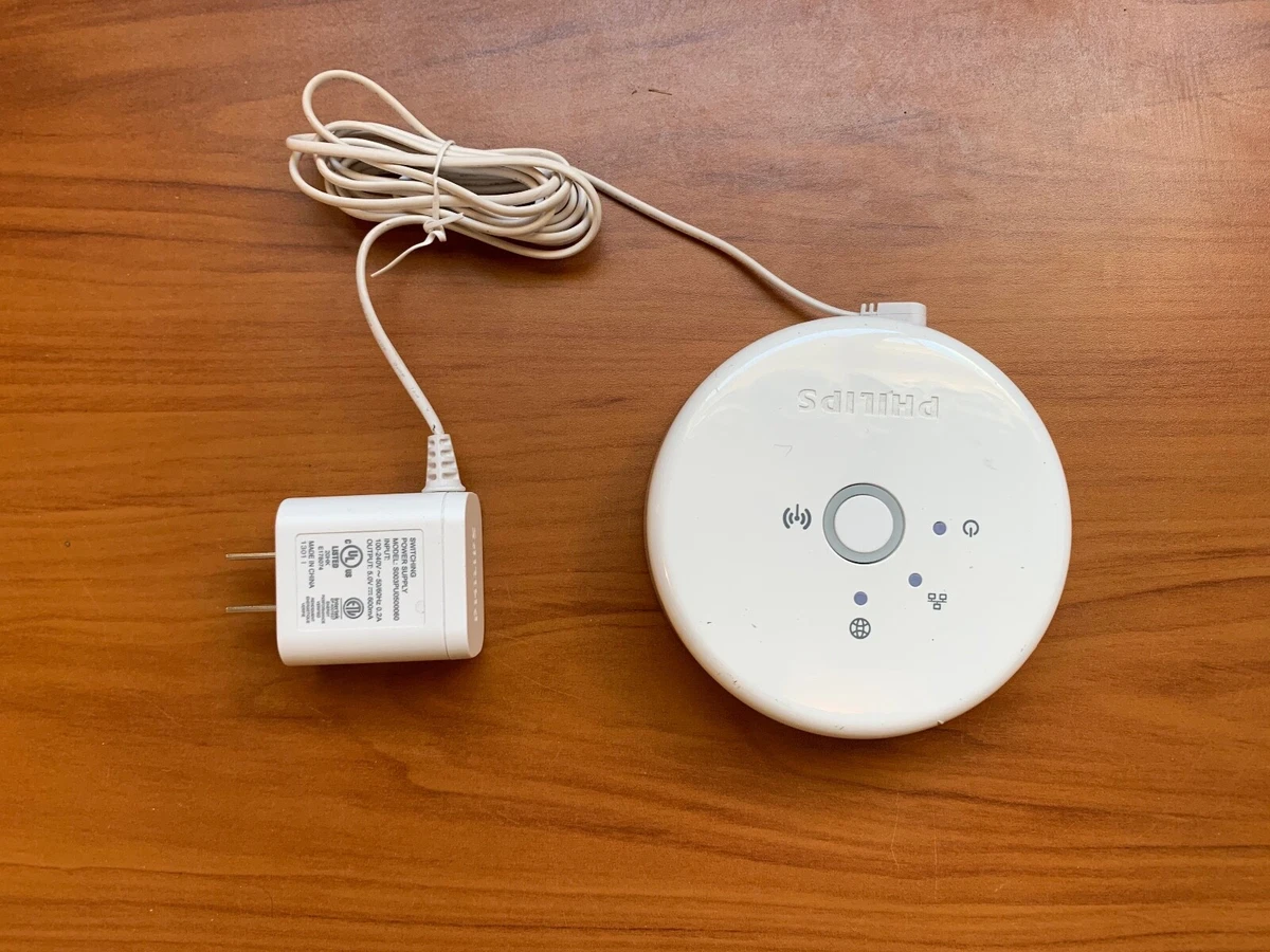 Philips Hue Hub - ZigBee IP Bridge - CE0979 - First Generation With AC  Adapter