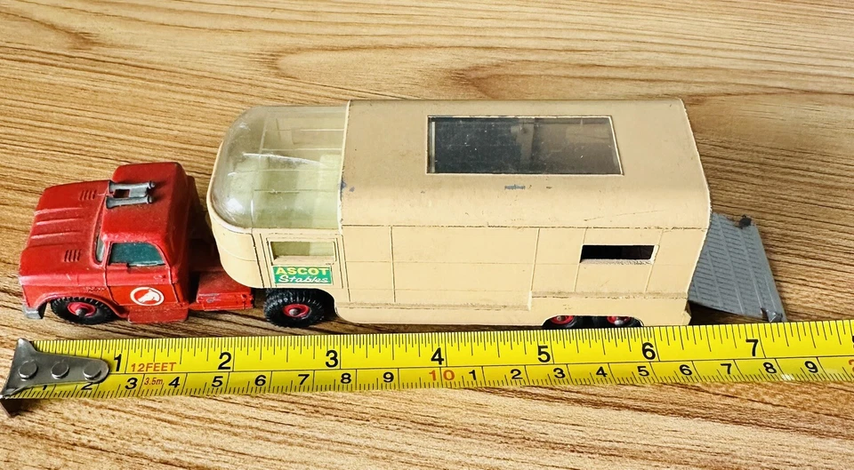 1969 DODGE TRACTOR & ARTICULATED HORSE VAN Matchbox KINGSIZE K-19 TOY - Image 4 of 4