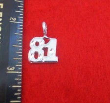 14KT or Blanc EP Numéro 81 " Coupe Diamant Breloque