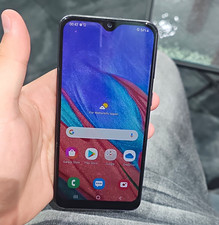 Samsung Galaxy A40 64GB Schwarz Android Smartphone mit Fingerabdrucksensor