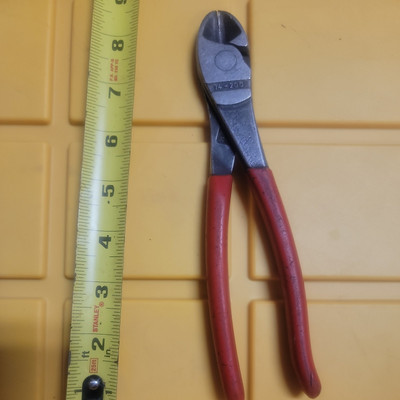 Knipex 74 21 200 High Leverage Cutters 8'' USED. 