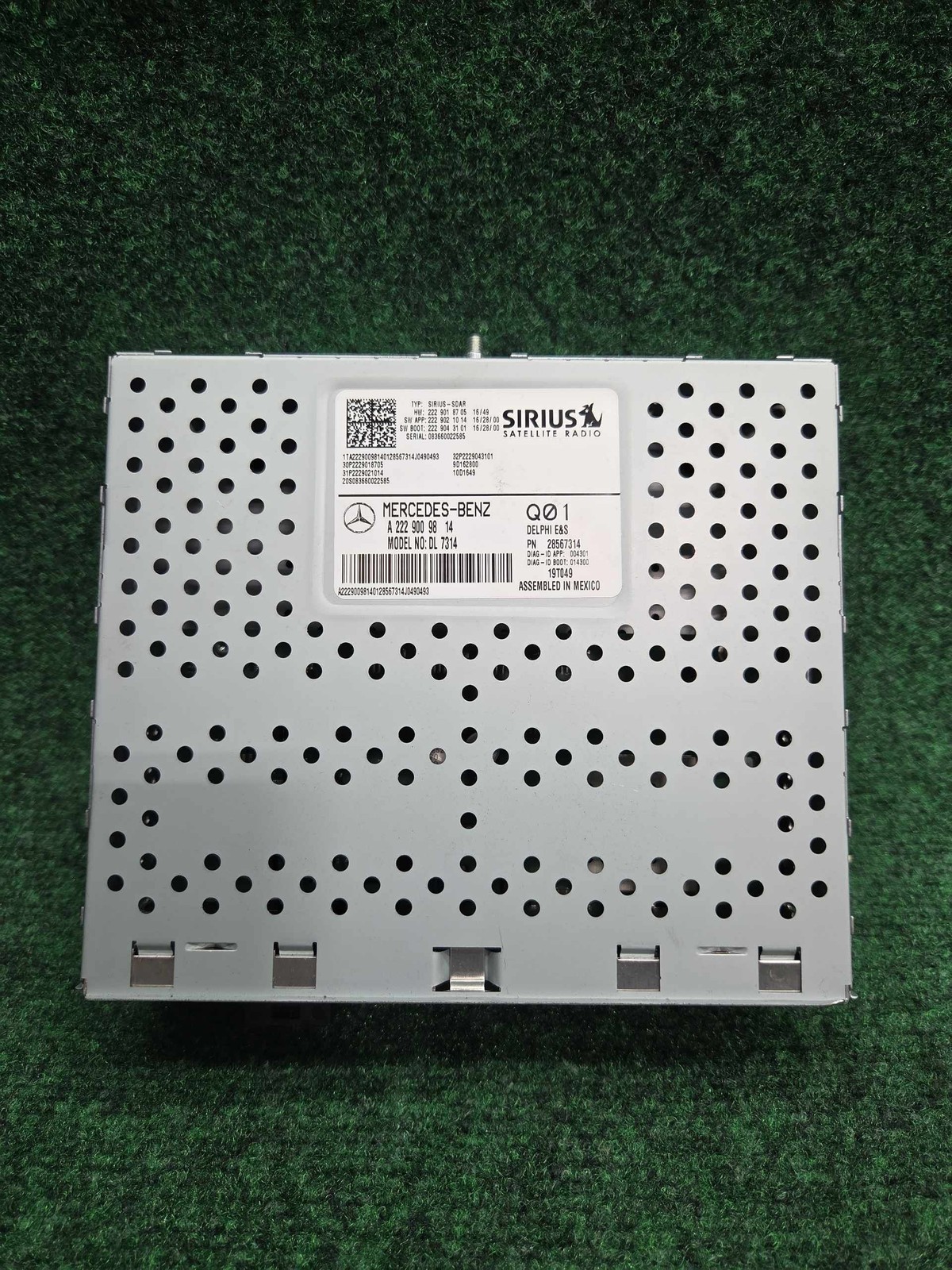 2015-2020 Mercedes Benz Gla 250 Satellite Radio Unit Oem A2229003015 A2229009814