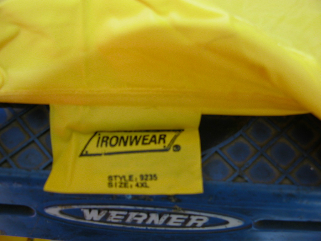 3 PCS. YELLOW UNISEX RAIN POUCHO BY IRONWEAR SIZE 4 XL (HOOD, PANTS