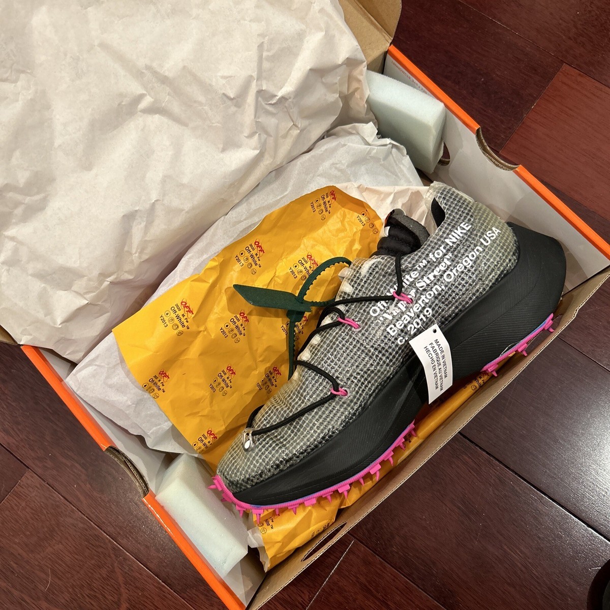 Nike (WS) Vapor Street / Off-White  