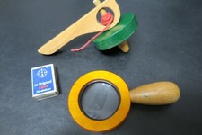 Holzkreisel Lupe aus Holz Kinderpielsachen