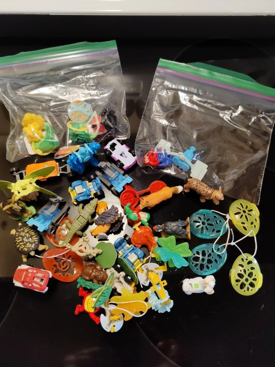 Kinder surprise toys mix bulk lot as is