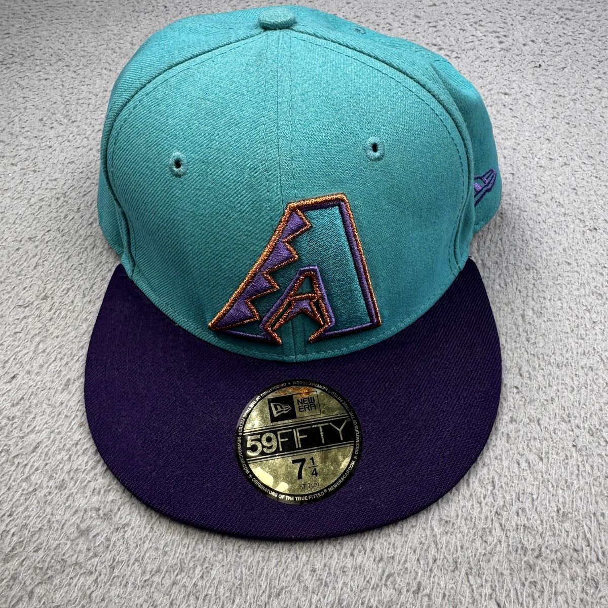 ARIZONA DIAMONDBACKS Hat Cap Mens 7 1/4 Fitted Teal Purple Copper