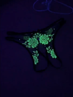2022 new sexy lady love underpant free to take off glow in the dark lingerie 