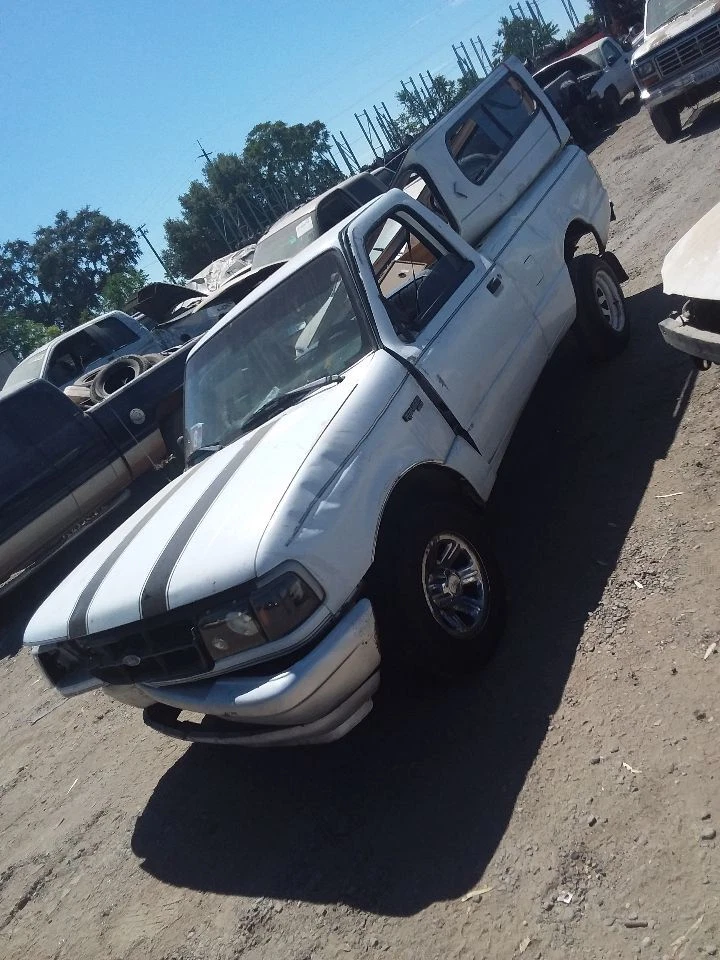 Medidor de flujo de aire de inyección de combustible usado se adapta a: Ford Ranger 1993 1,9 L SOHC ID F37F-AA G Foto 4 de 4