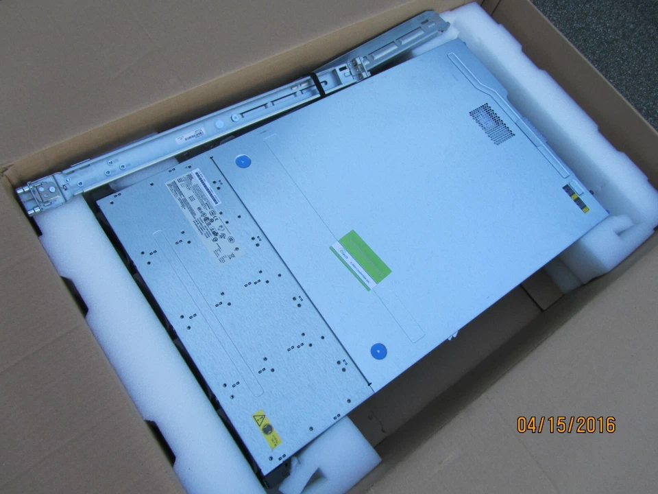 7158AC1- System x3630 M4 /2x E5-2450 v2+ 14x 90Y8577- 3TB SAS- 42TB RAW, 750W PS - Image 4 of 4