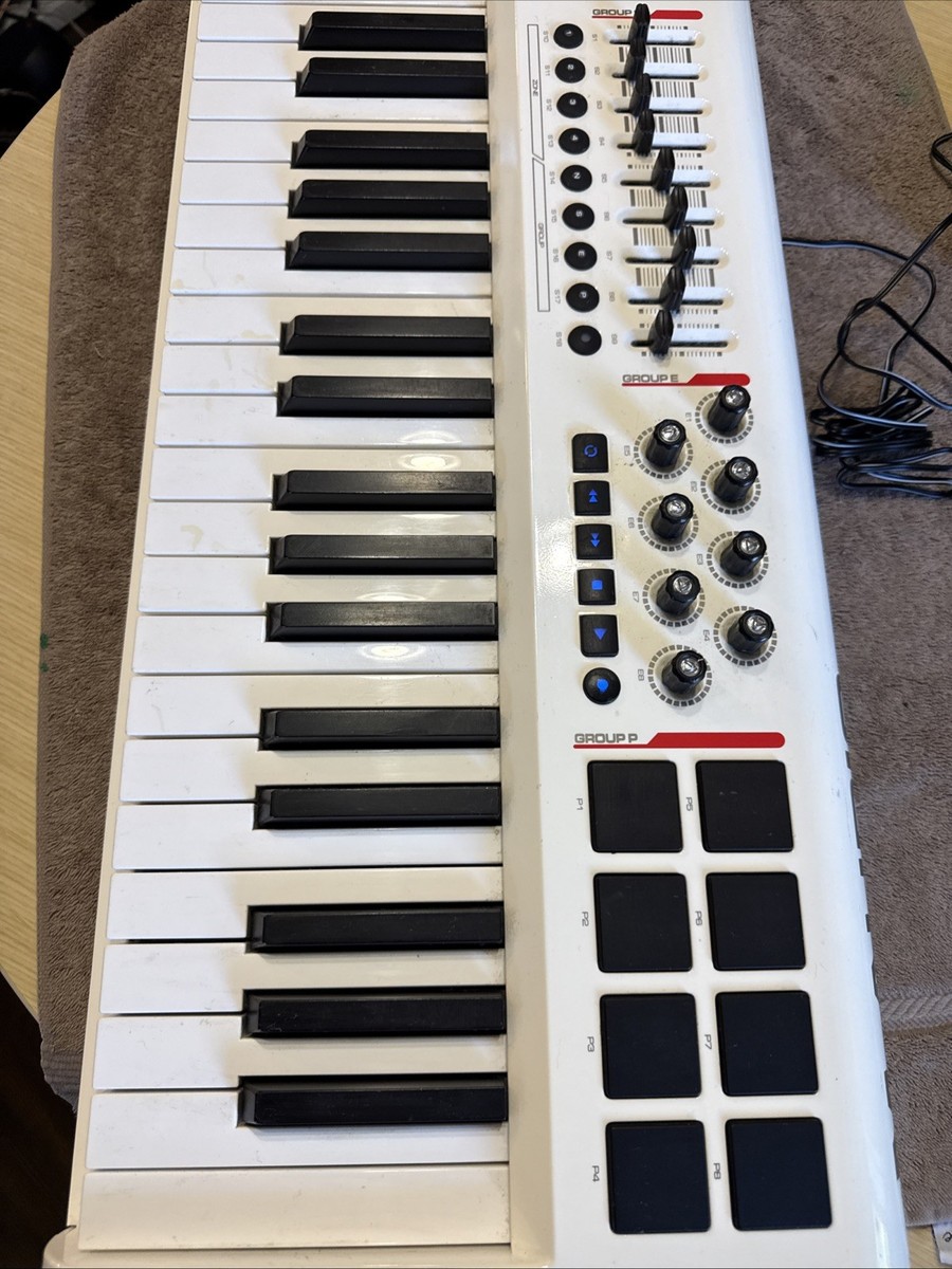 M-AUDIO Axiom PRO 49 Key Semi-weighted USB MIDI Controller | eBay