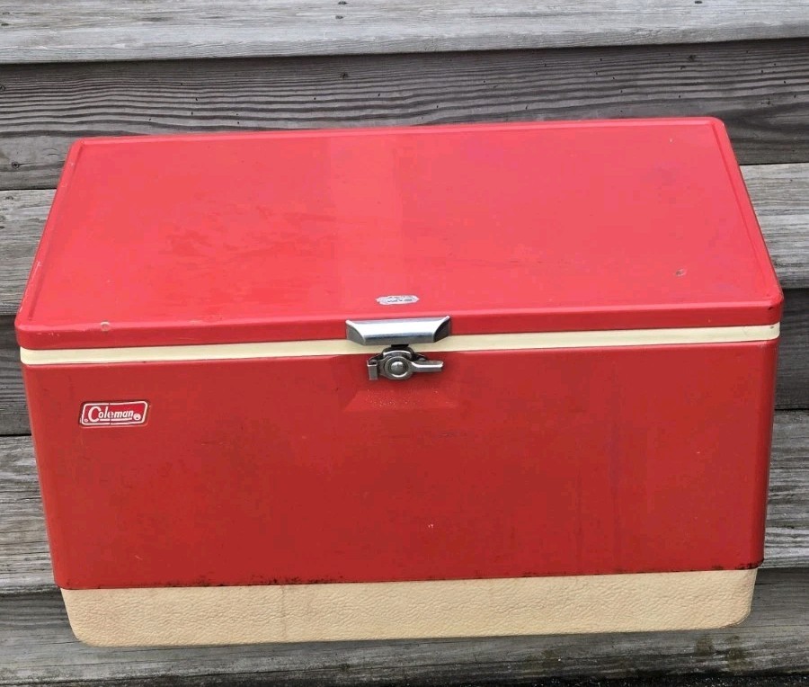 Metal 80 Quart Ice Chest W/openers 28x16x15