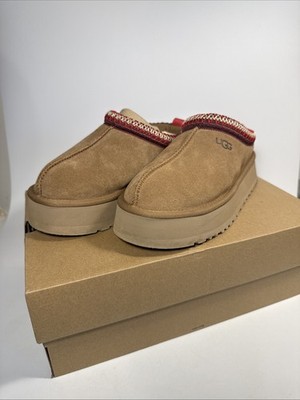 Woman's UGG Tazz Slippers - Chestnut Sz 7 On Box Worn Once