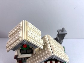 LEGO Christmas Winter Toy Shop 10249 (2015) Retired.