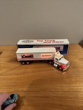 &nbsp;NOS 1993 Servco &nbsp;Tractor Trailer With Race Car New in Original Box Excellent&nbsp;