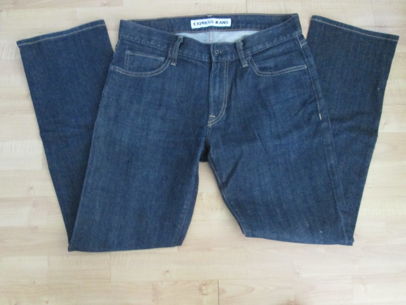 Express Rocco Slim Fit Straight Fit Designer Jeans, Men 31 x 32