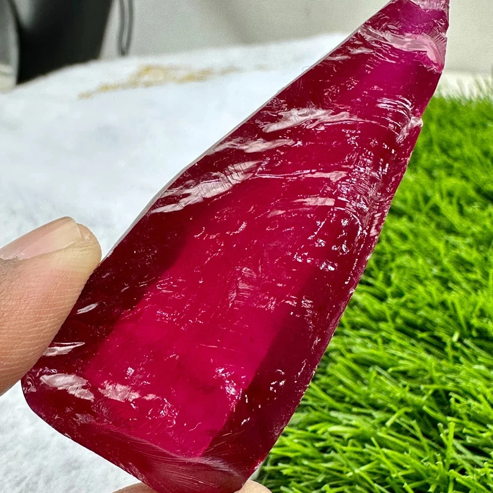 LAB CREATED 46.33 G PIGEON BLOOD RED RUBY #5 ROUGH CORUNDUM Half Boule GEMSTONE - Image 2 of 3