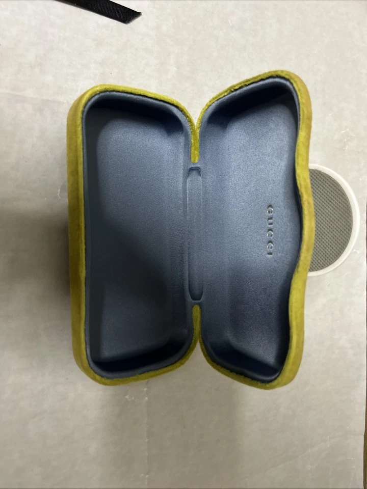 Gucci Sunglasses Eyeglass Case Hard Green Velvet Clamshell  custodia Occhiali ￼￼ - Imagen 3 de 4