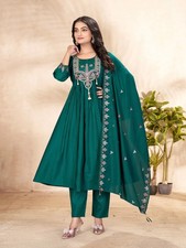 Pakistani Bollywood Salwar Indian Wear Kameez Designer Suit Wedding Gown Party