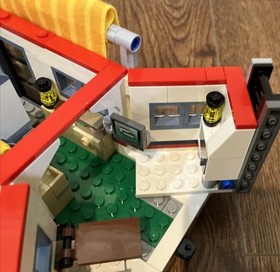 Lego 31052 Vacation Getaways Creator 3 In 1, RV Camper Boat Catamaran House