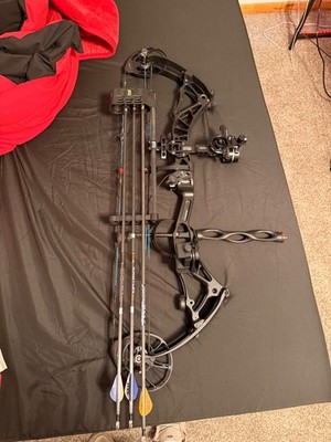 Bowtech Realm X, 2018, 60#, 29 1/2 , used/good.