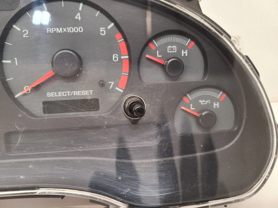 Grupo velocímetro Ford Mustang 01-02 MPH 1R3Z10849AA Foto 2 de 4