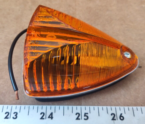 Signal-Stat Single Wire PCE69 Amber Light Lamp Assembly, pn 1150 ( no connector) - Picture 4 of 5