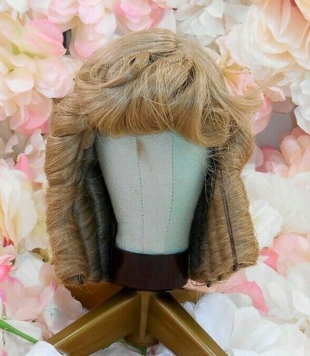 VINTAGE Gr. 7 BLONDE Puppenteil Dynel LANGE LOCKE & Pony unbenutzt alter Lagerbestand - Bild 1 von 6