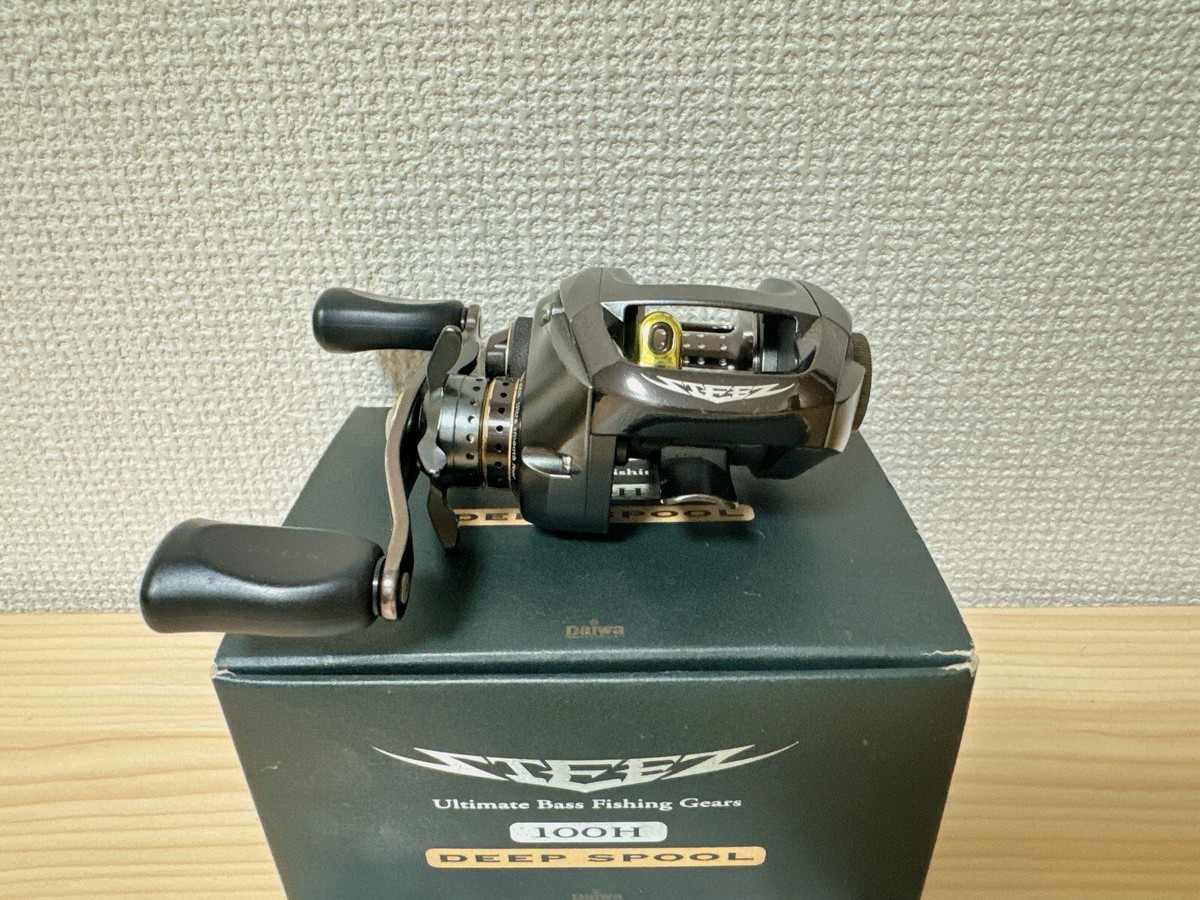Daiwa Baitcasting Reel STEEZ 100H DEEP SPOOL Right Gear