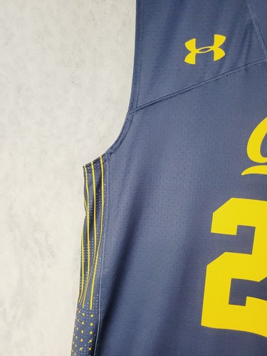 NEW University of California Basketball Jersey Men Size L Under Armour Oski - Picture 3 of 11