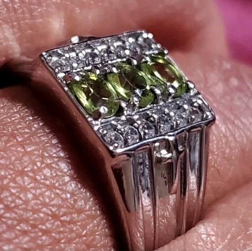 Men's Genuine Peridot & Zircon Platinum Plated Signet Ring - Picture 4 of 6
