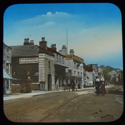 SELTENE magische Glaslaternenfolie SIMONDS LESEN ALE STORES & PFLUG UM 1910 FOTO