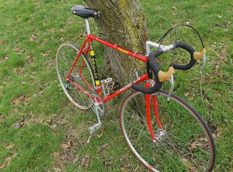 VÉLO COURSE RALEIGH Team Vintage Cadre Reynolds 531 Jante Ava Old Bike Bici Époc EUR 250,00 - FR
