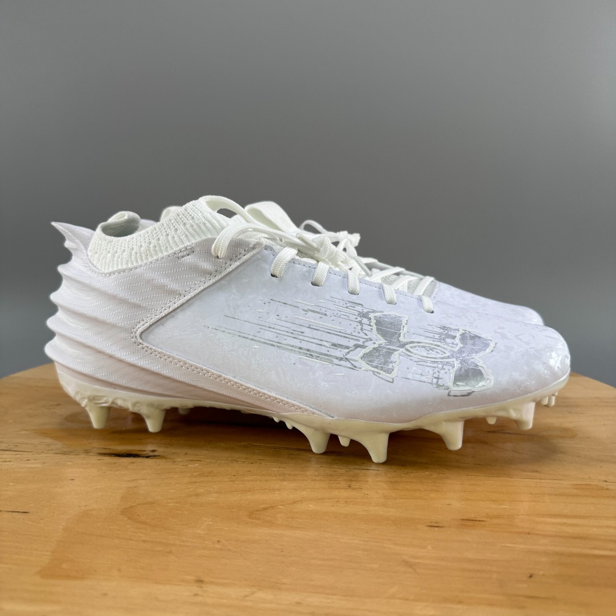 UNDER ARMOUR BLUR SMOKE 2.0 MC ホワイト BRAND NEW UNDER ARMOUR UA BLUR SMOKE 2.0 MC WHITE FOOTBALL