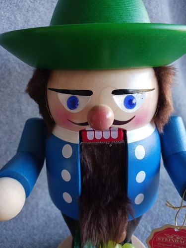 Original Steinbach Erzgebirge Germany Wood Nutcracker 10" NWT - Picture 6 of 7