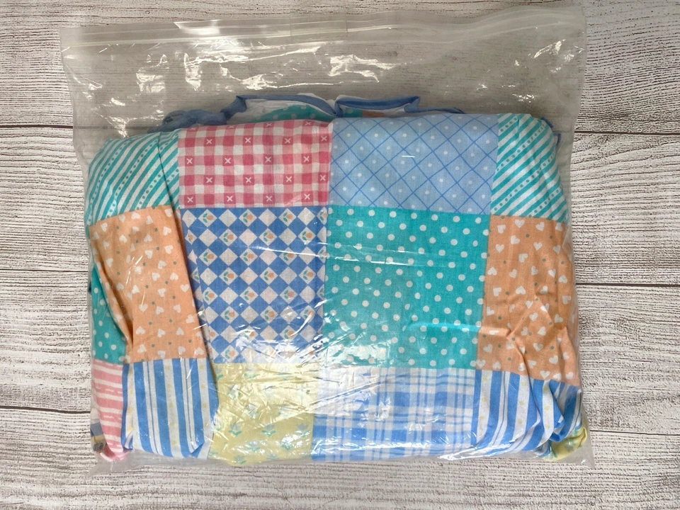 Apilador de pañales peluches apreciados Priscilla Hillman años 90 bloques de edredón volantes NUEVO Foto 4 de 4