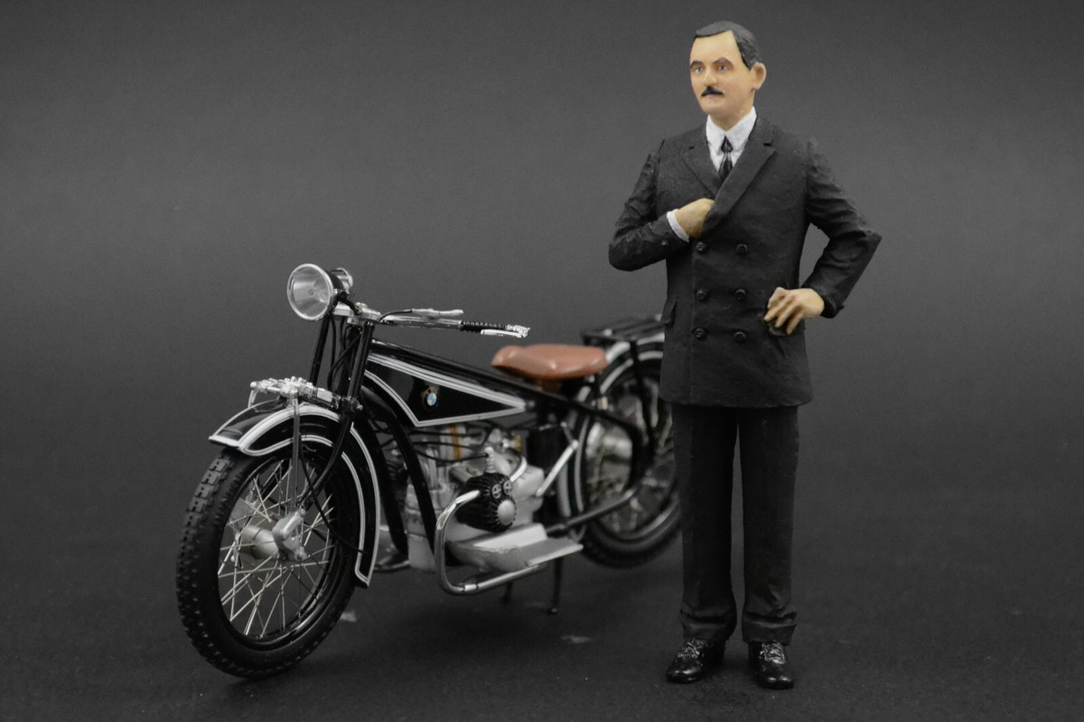 Karl Rapp Figure for 1:18 BMW R32 PMA Minichamps !! NO CAR