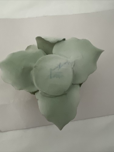 CAPODIMONTE PORCELAIN SINGLE ROSE - Picture 6 of 7