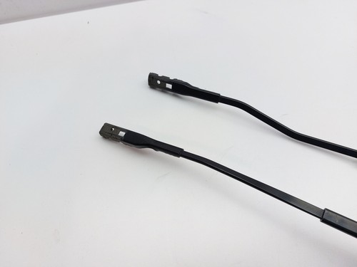 MERCEDES C CLASS W205 PAIR OF FRONT WINDSCREEN WIPER ARMS 2017 A2058240219 - Picture 6 of 15
