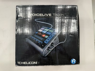 TC Helicon Voicelive Touch Vocal Effects Processor Pedal + Power Supply