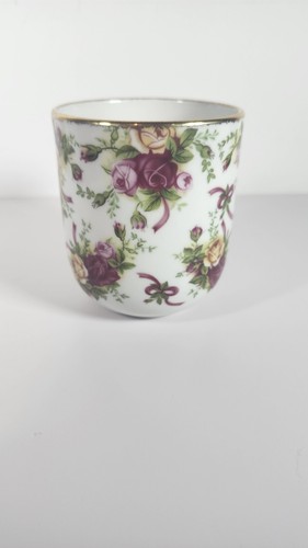 Royal Albert Old Country Roses Ruby Celebration Becher Fine China EUC - Bild 2 von 9