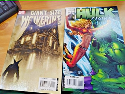 Set of 2 Comics MARVEL COMICS GIANT-SIZE WOLVERINE # 1 plus Hulk Raging Thunder